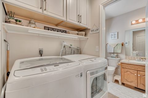 Tiny photo for 2246 W COUNTRY BEND DR S #25, South Jordan, UT 84095 (MLS # 2115131)