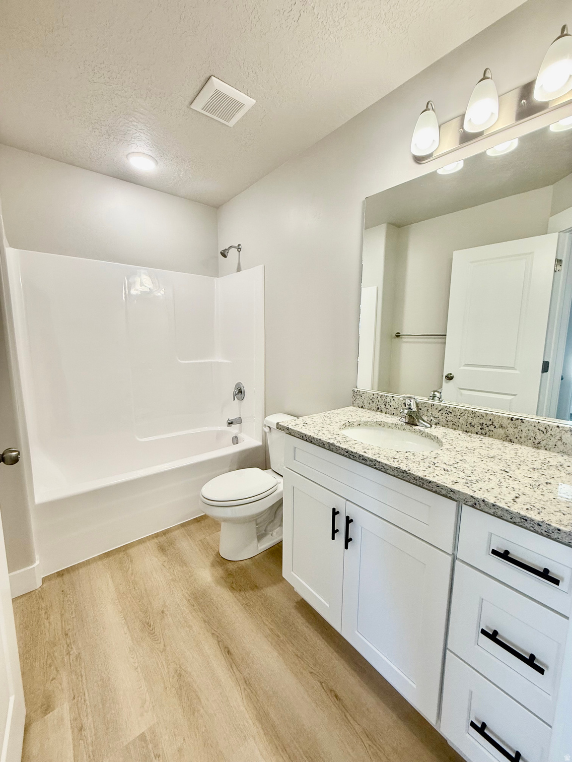 EAGLE POINT - Residential