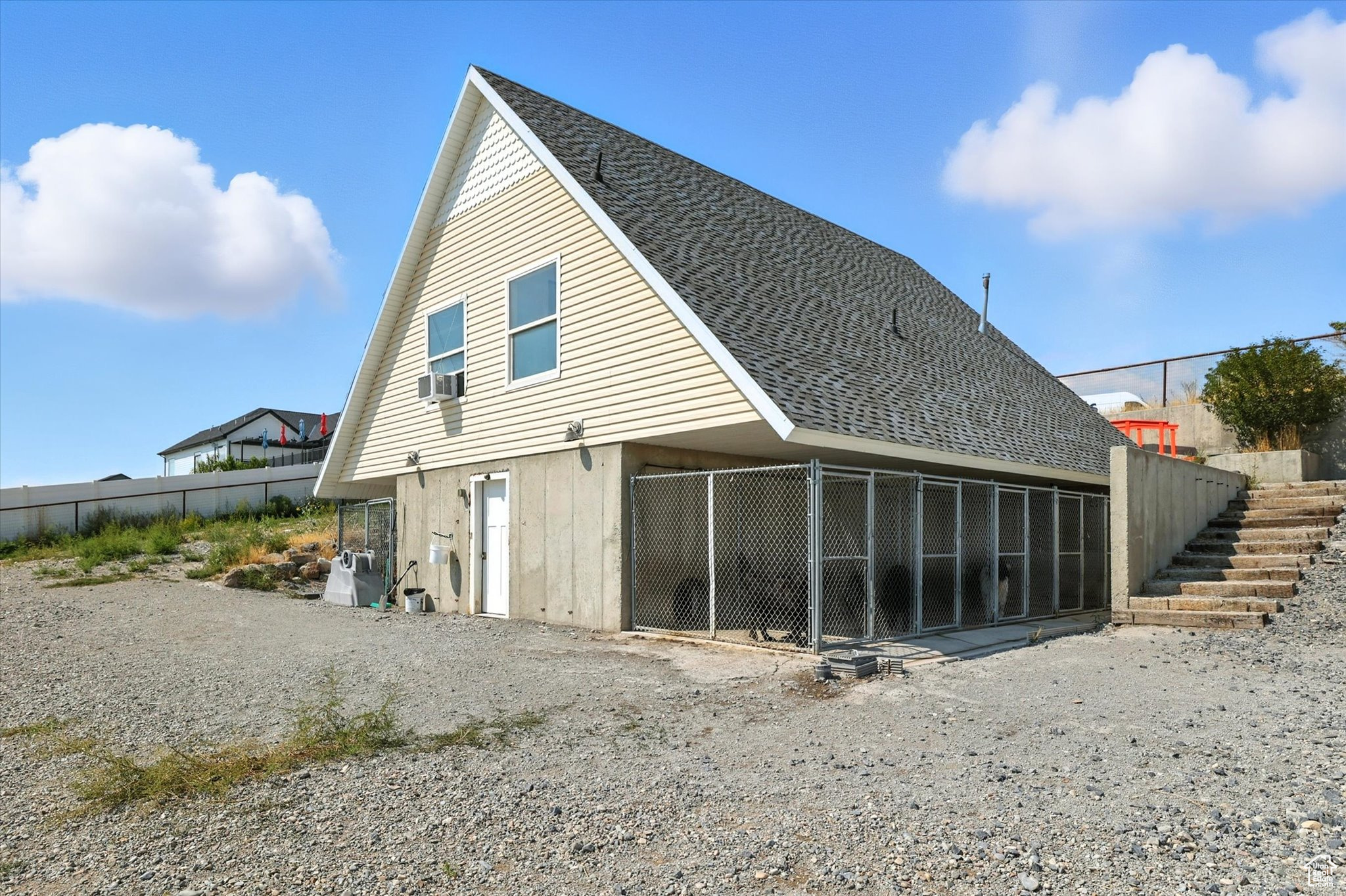 RANCH ESTATES - Residential