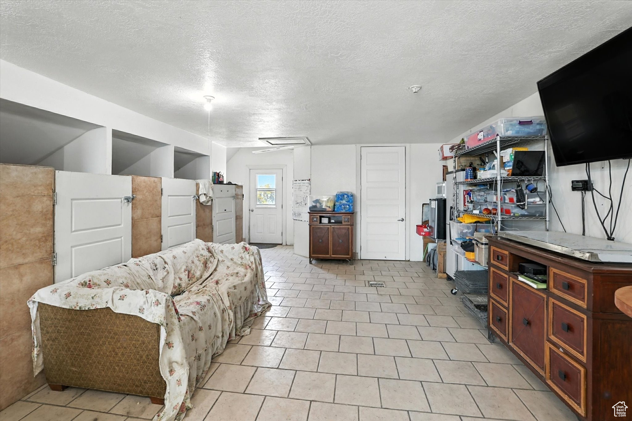 RANCH ESTATES - Residential