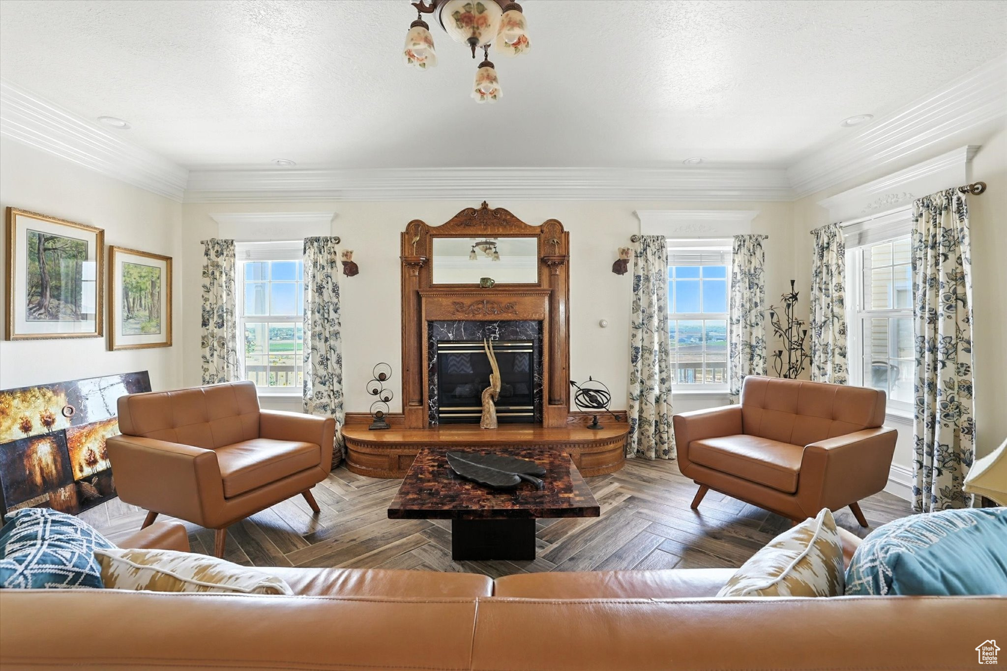 RANCH ESTATES - Residential