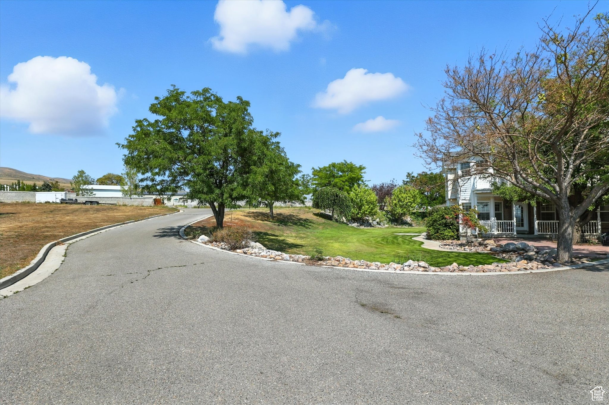 RANCH ESTATES - Residential