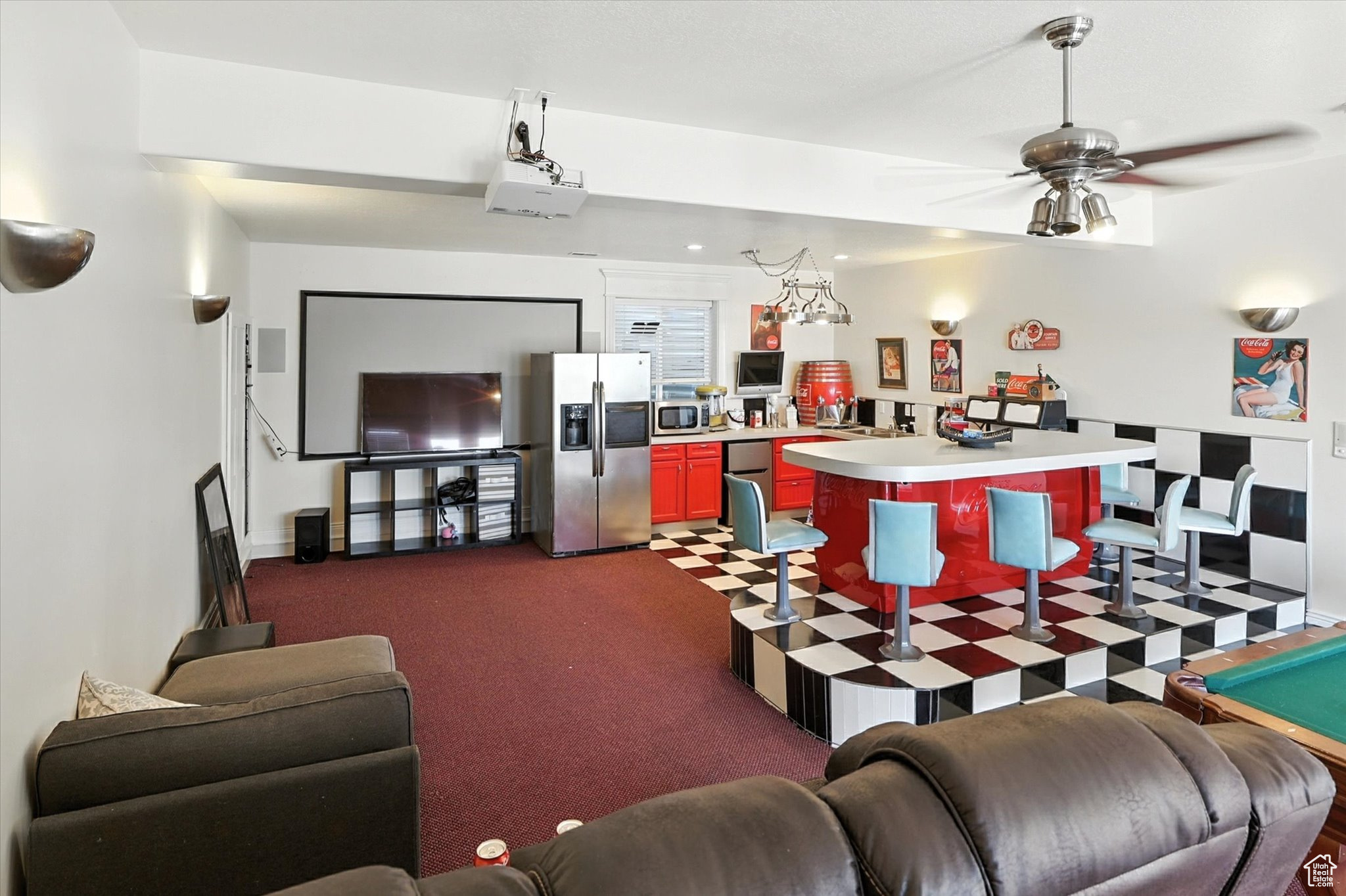 RANCH ESTATES - Residential