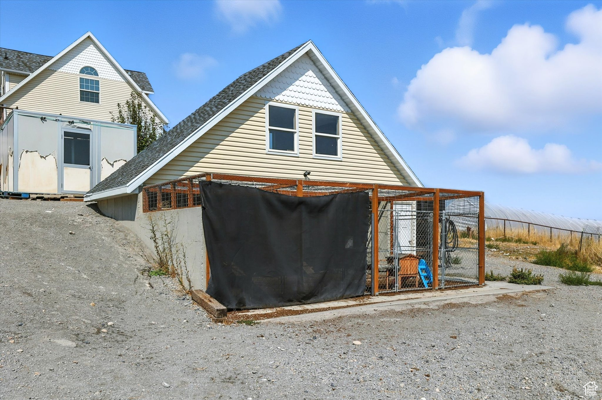 RANCH ESTATES - Residential