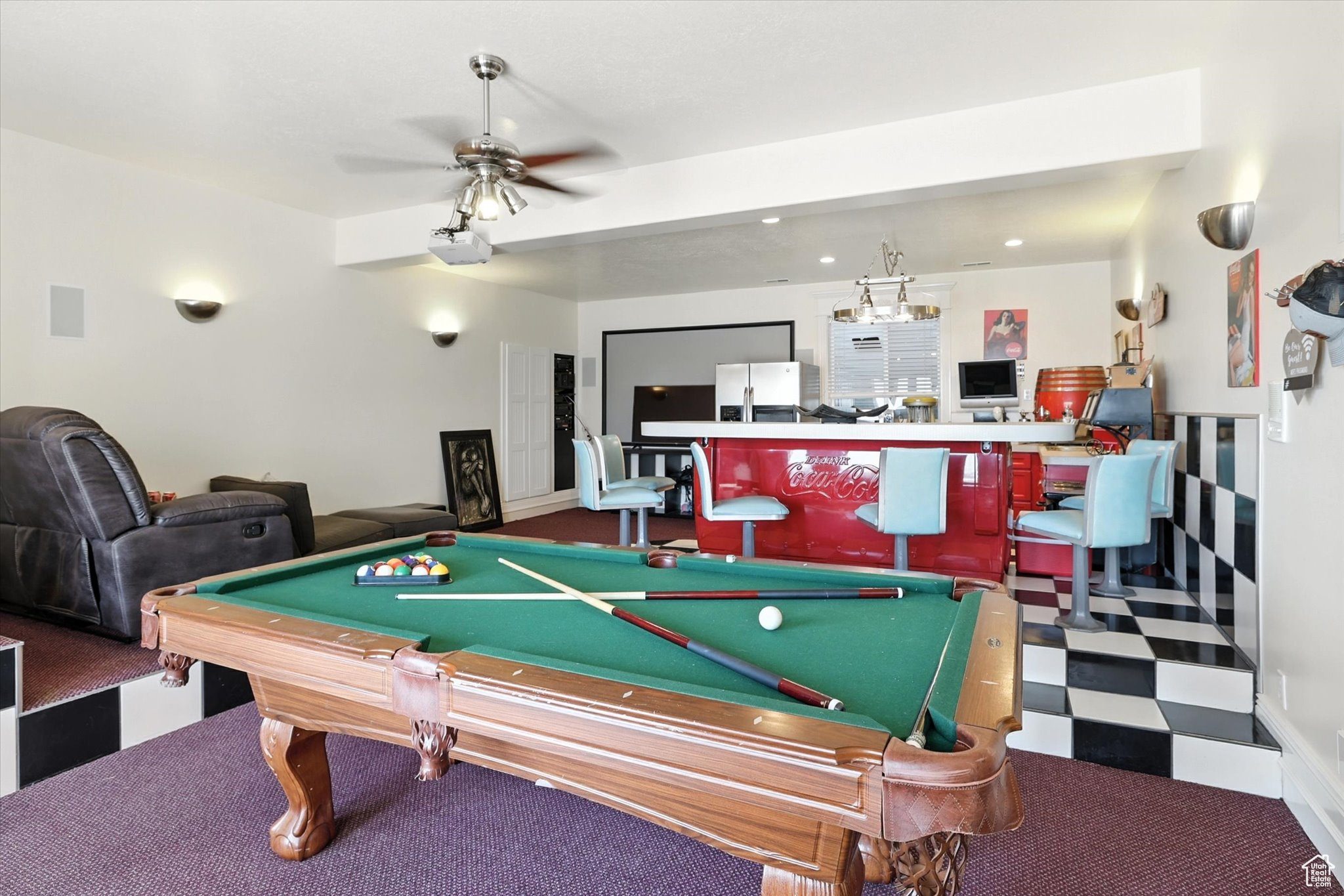 RANCH ESTATES - Residential