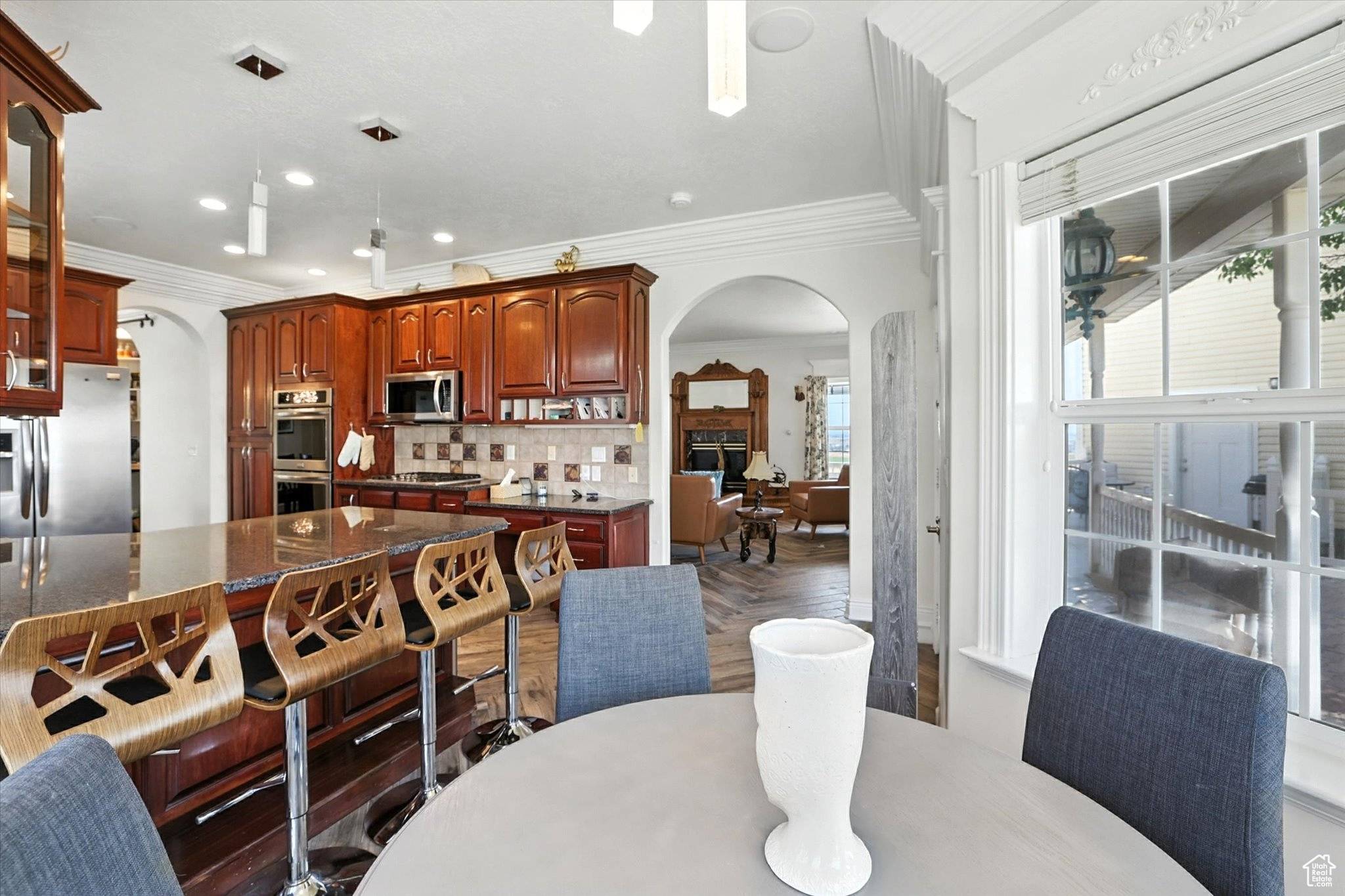 RANCH ESTATES - Residential