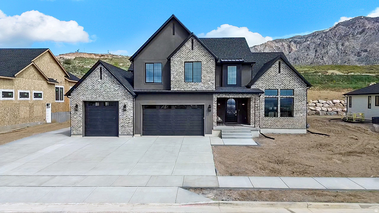 DEER CREST - Residential