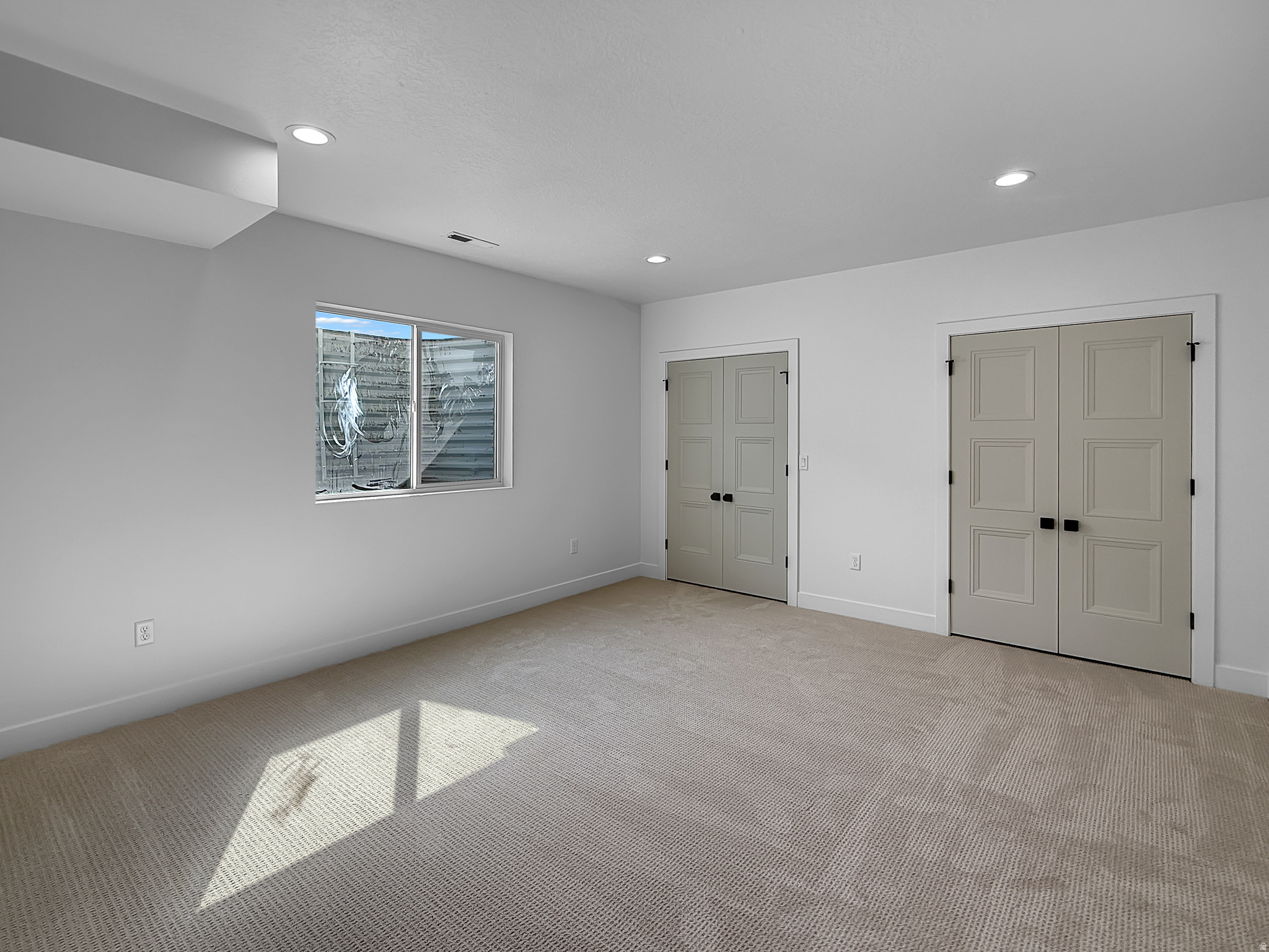 DEER CREST - Residential