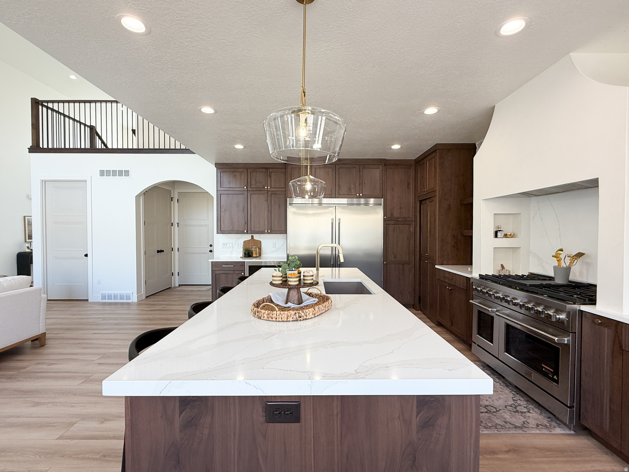 DEER CREST - Residential