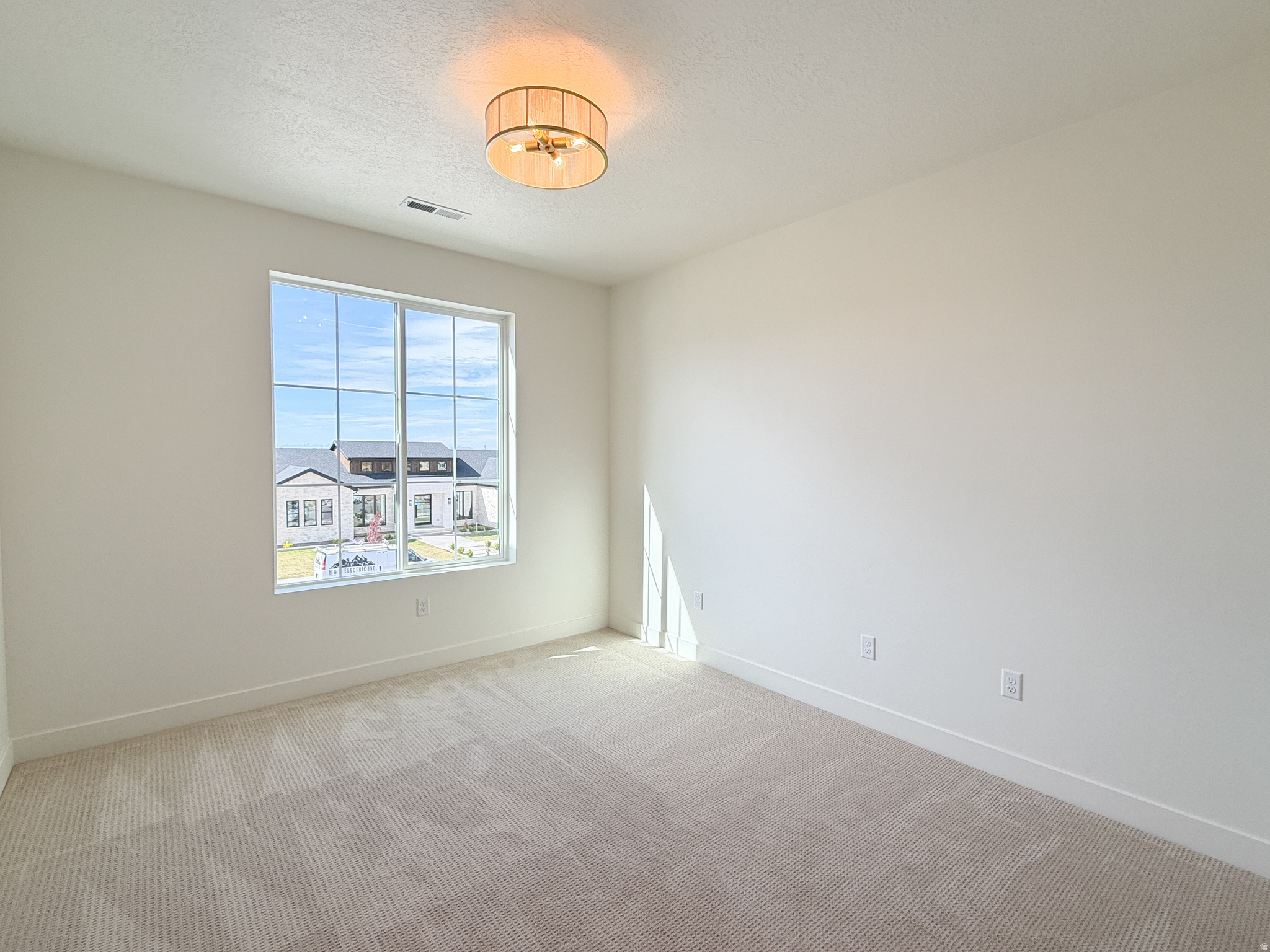 DEER CREST - Residential