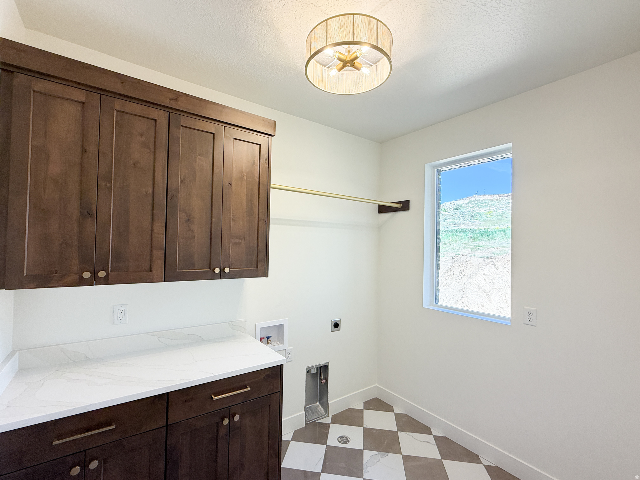 DEER CREST - Residential