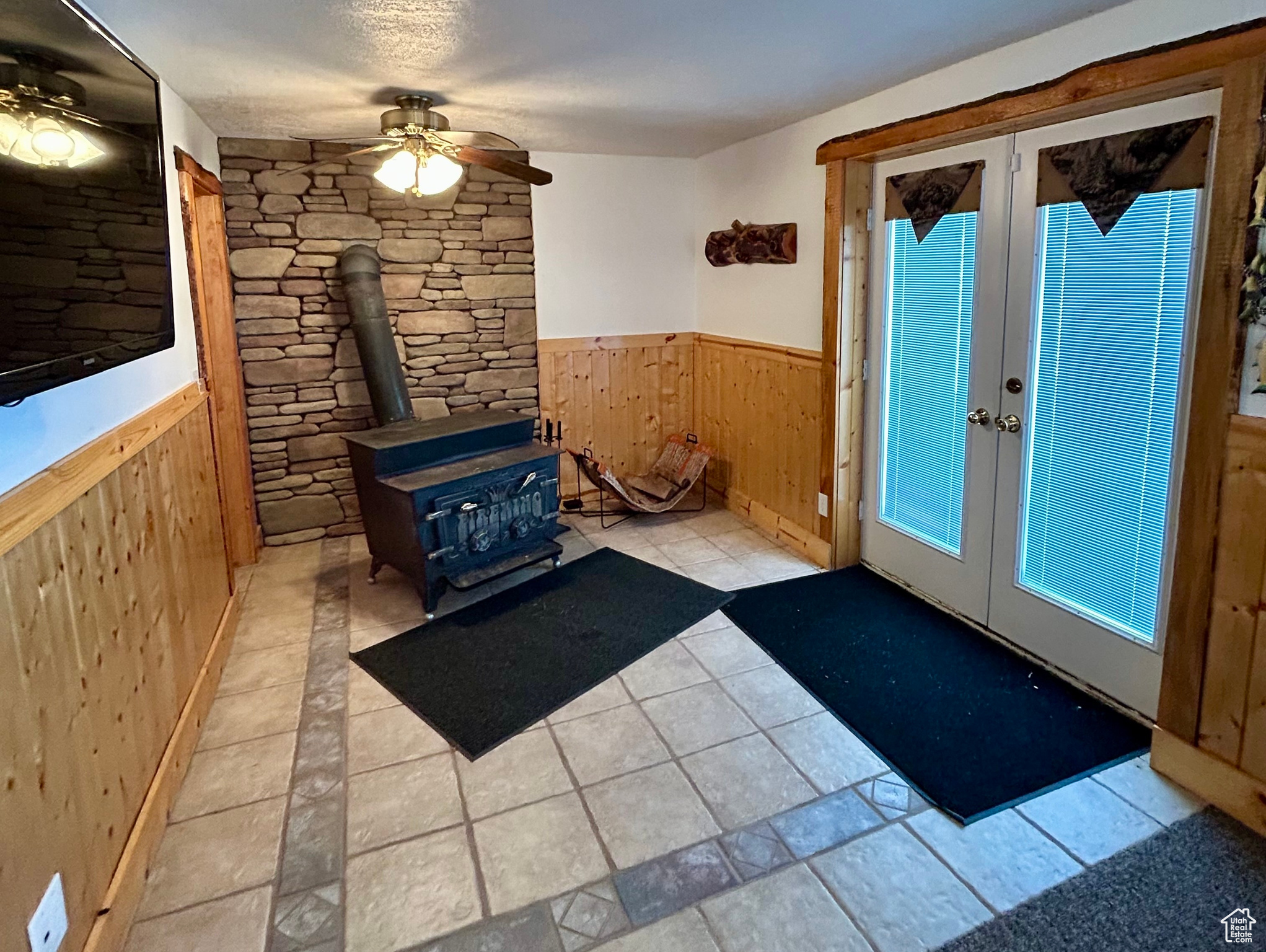 1515 S Mahogany Dr, Garden City, Utah image 13