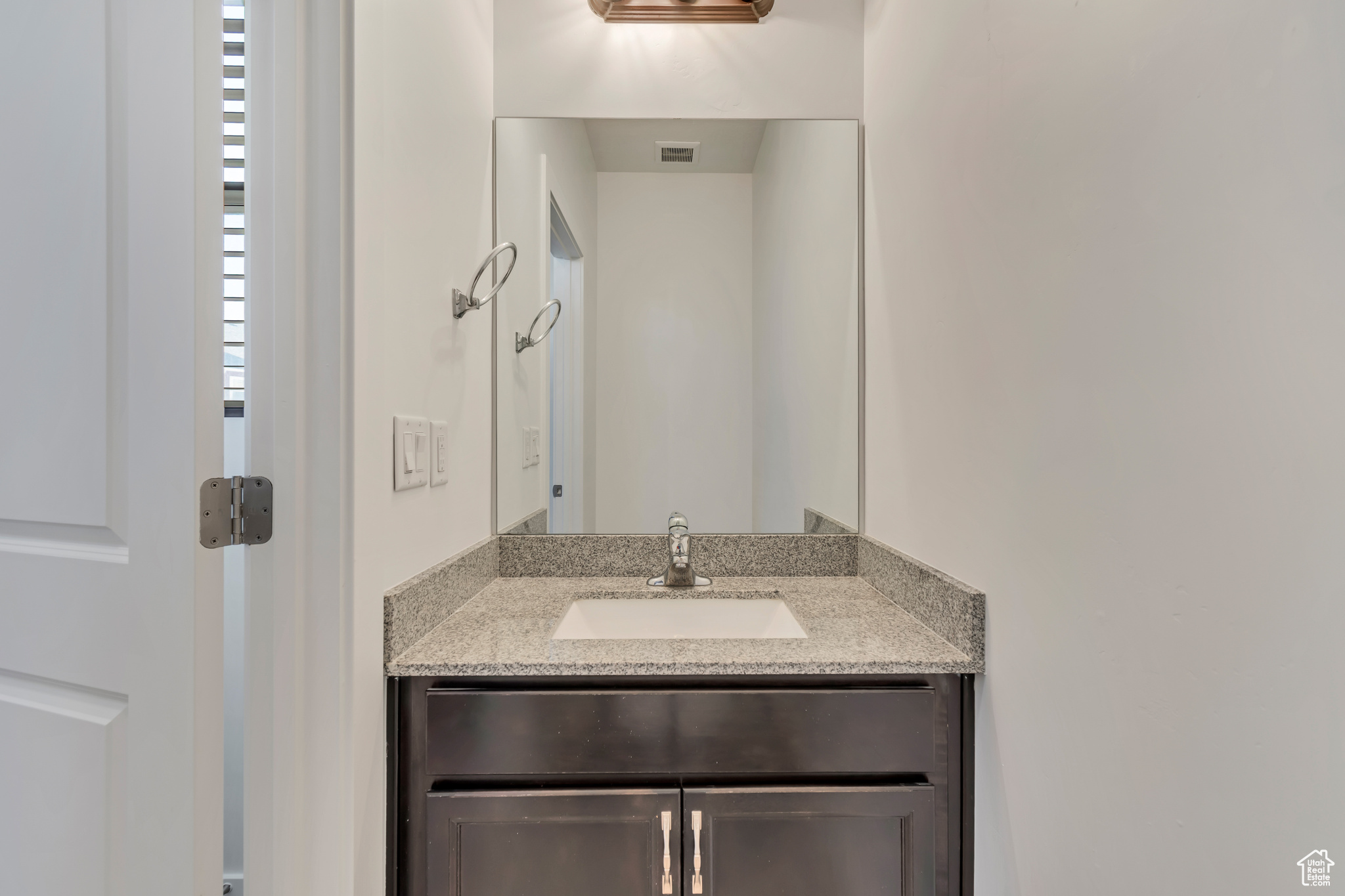337 E 400n, Tooele, Utah image 11
