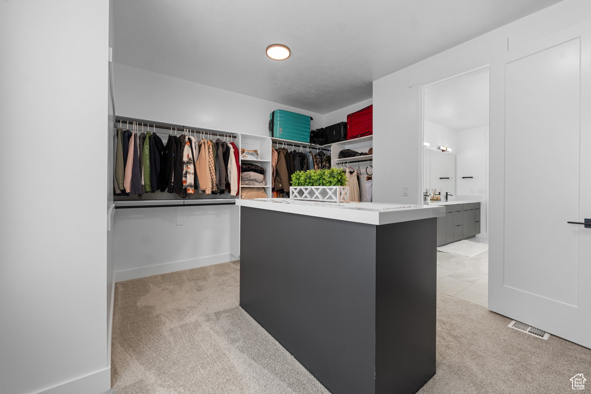 RESERVE @ SKY RANCH - Residential