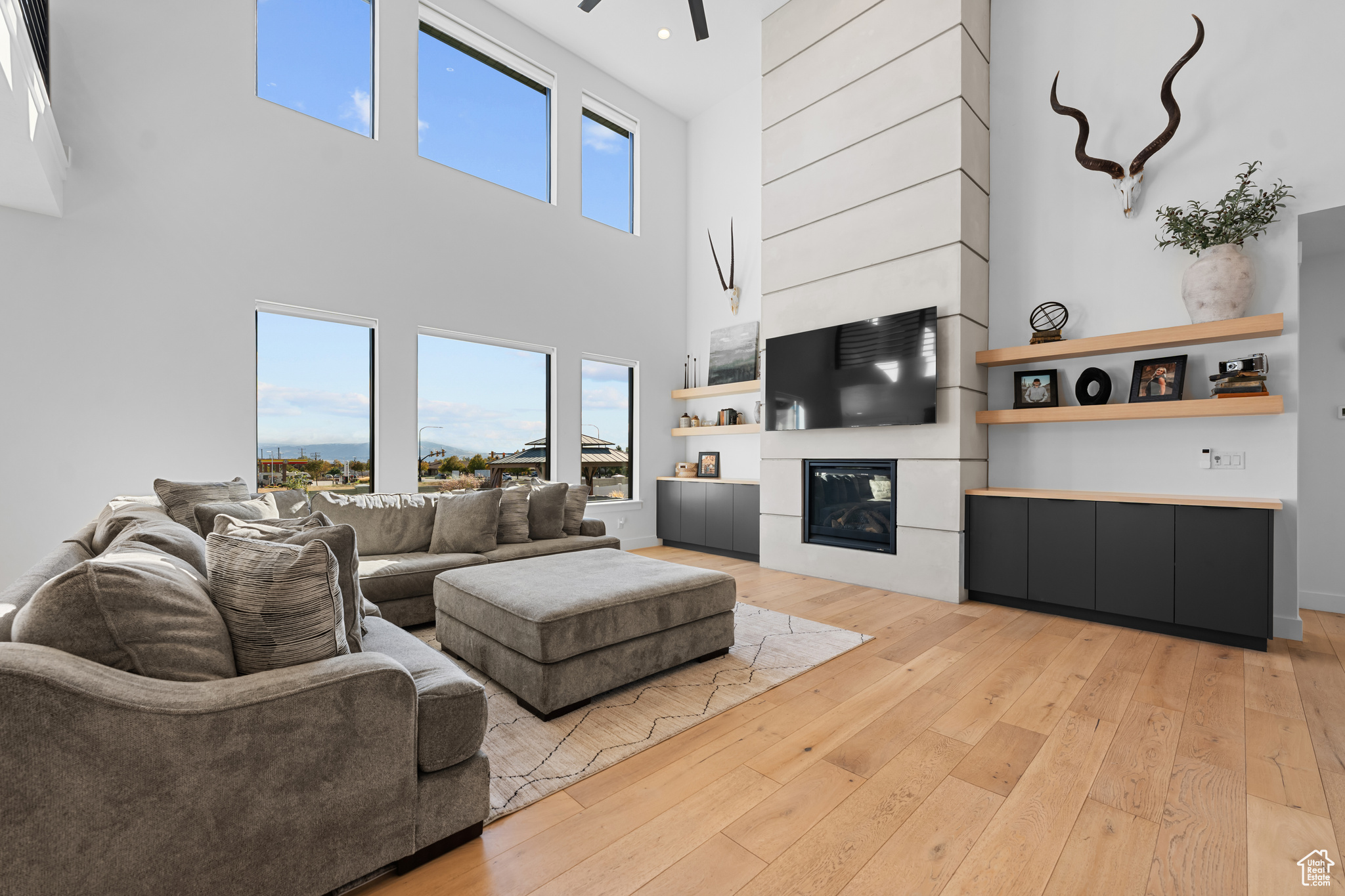 RESERVE @ SKY RANCH - Residential