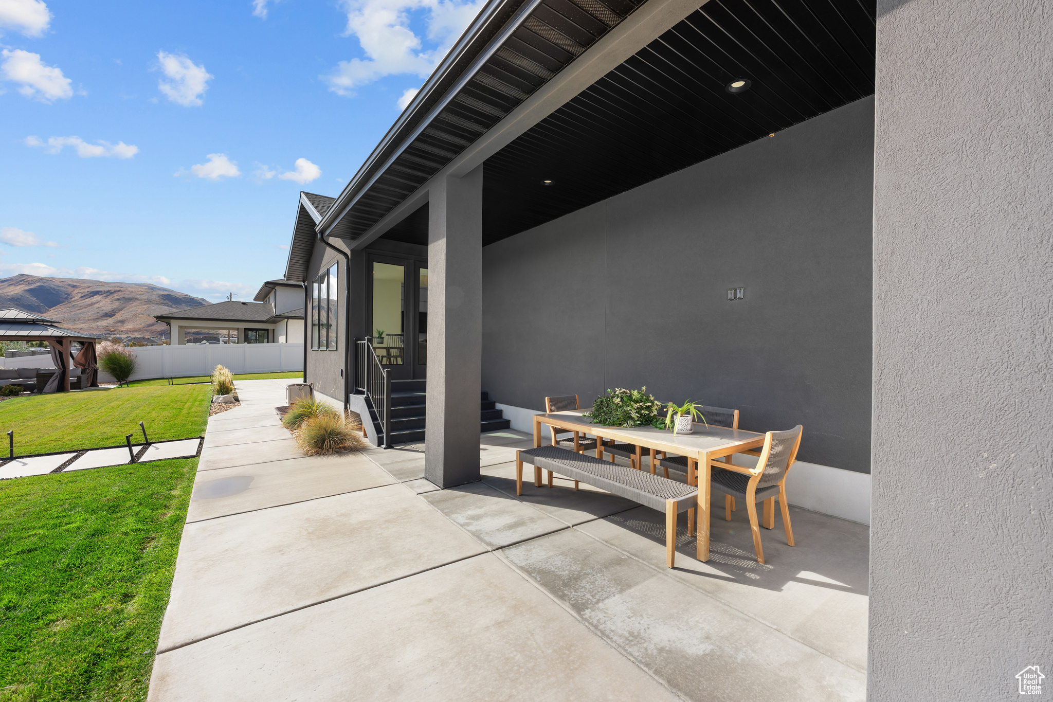 RESERVE @ SKY RANCH - Residential