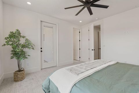 Tiny photo for 5263 S BLUE PEARL ALY, Saint George, UT 84790 (MLS # 2135605)