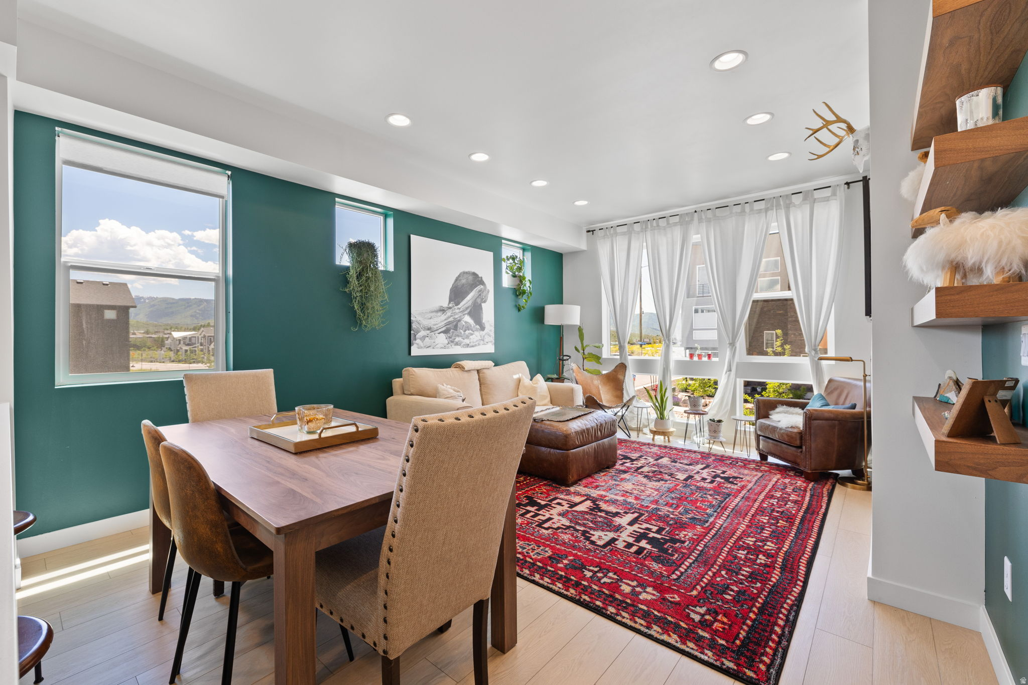 SILVER CREEK - Residential