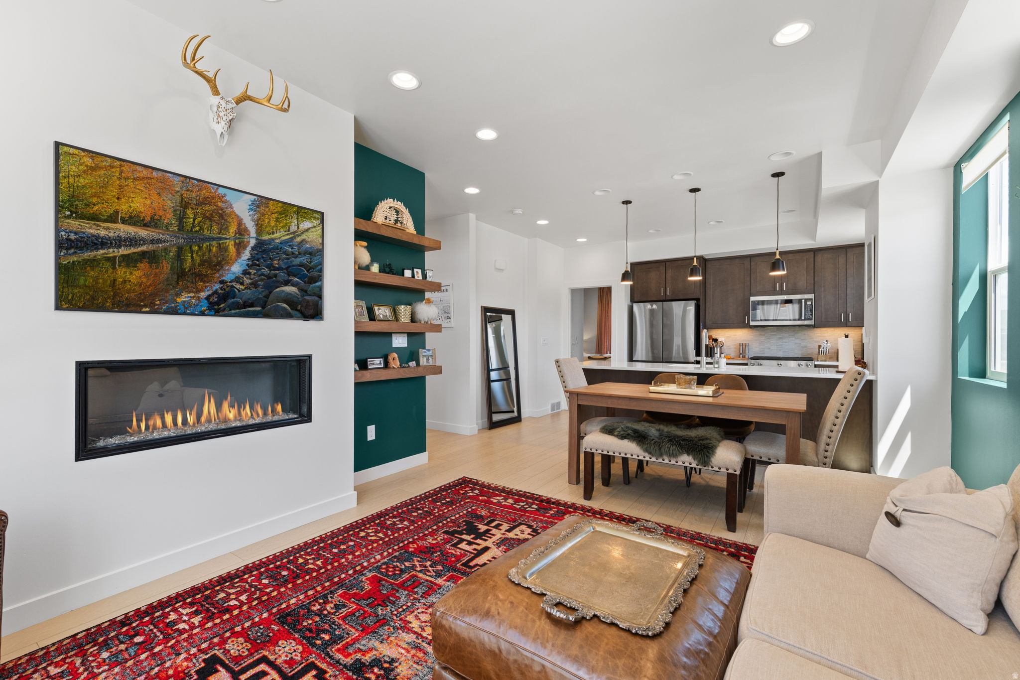 SILVER CREEK - Residential