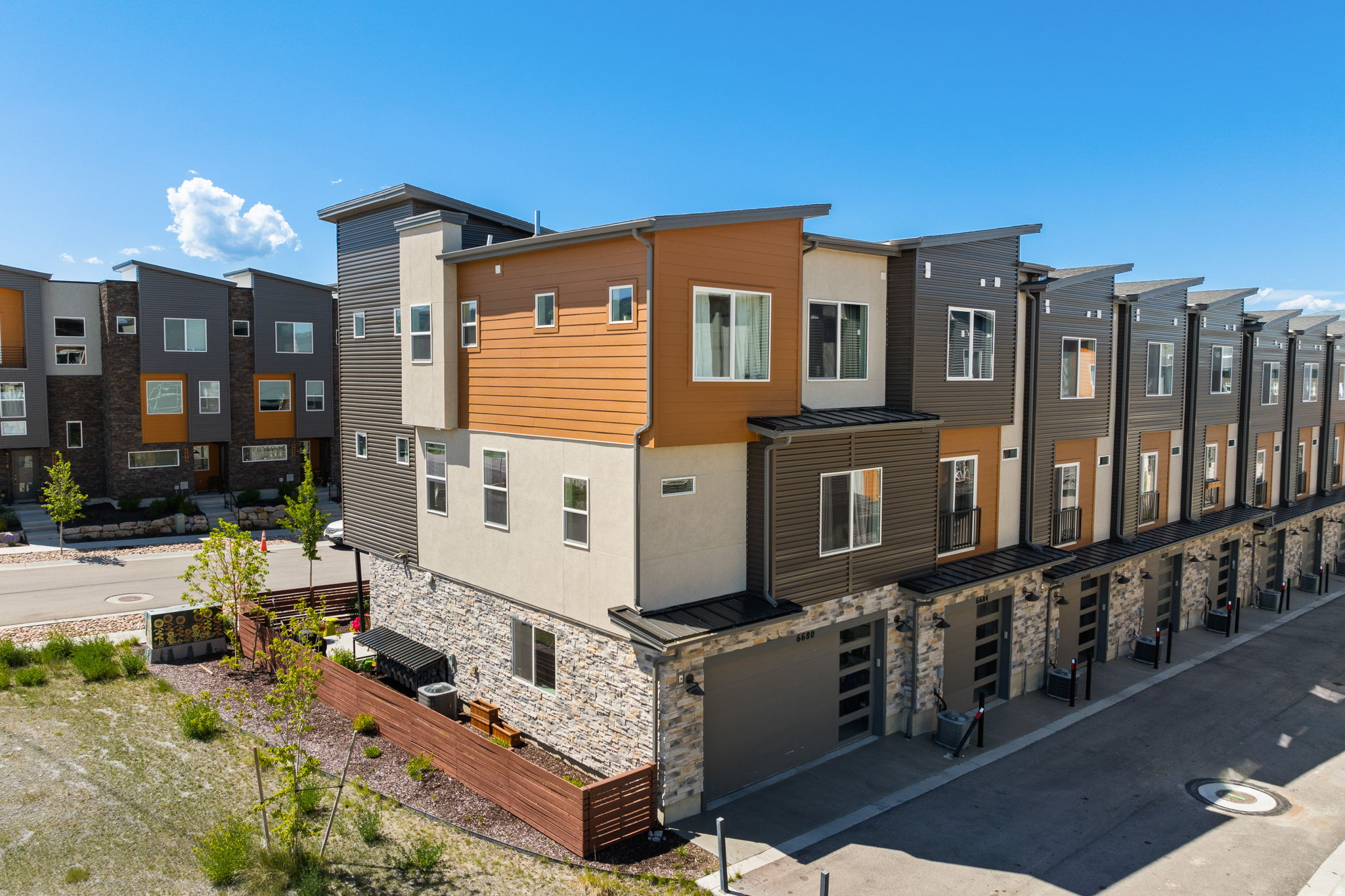 SILVER CREEK - Residential