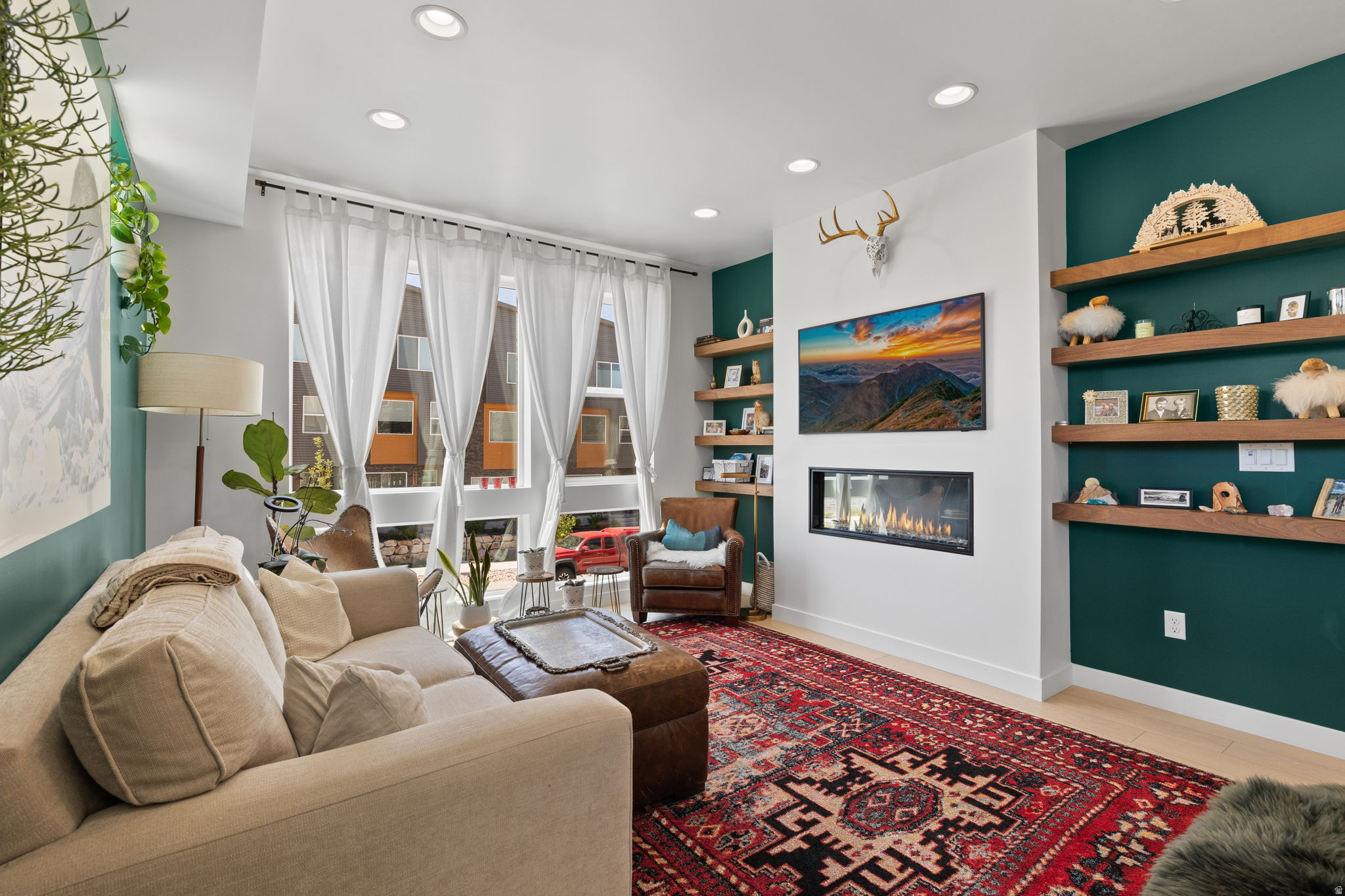 SILVER CREEK - Residential