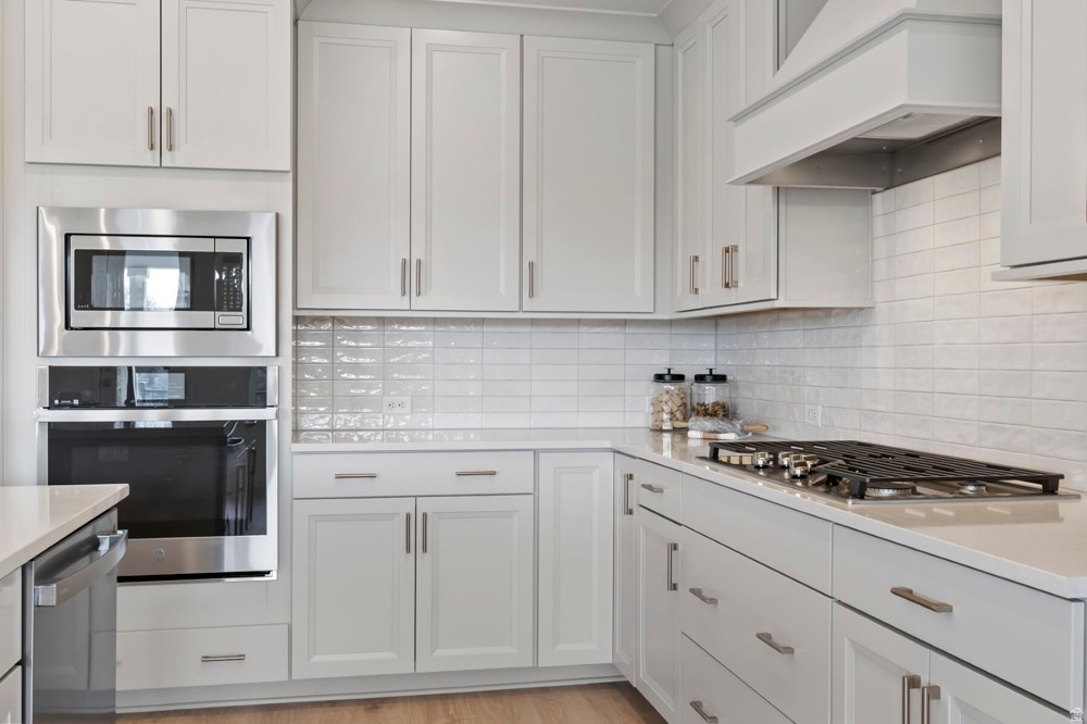 GROVE ACRES - Residential