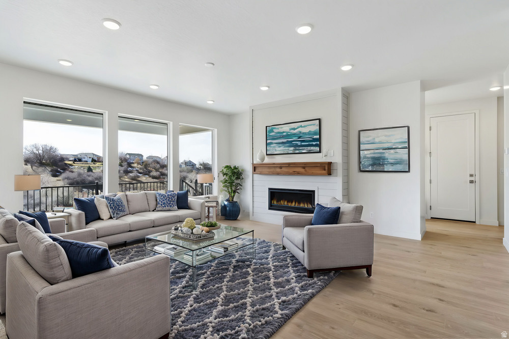 GROVE ACRES - Residential