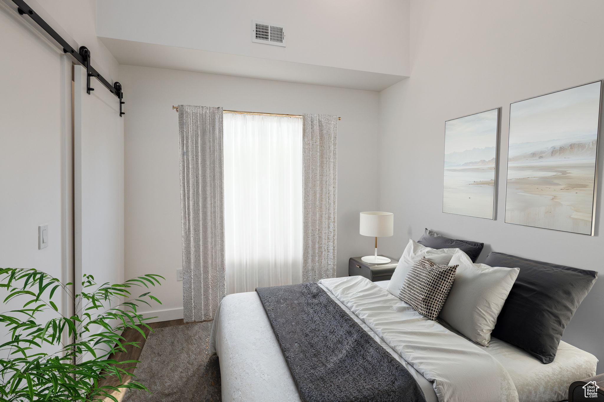 KANE CREEK CONDOMINIUMS - Residential