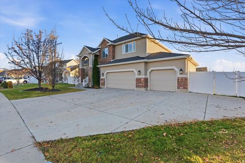 Tiny photo for 2851 W 175 N, West Point, UT 84015 (MLS # 2124779)
