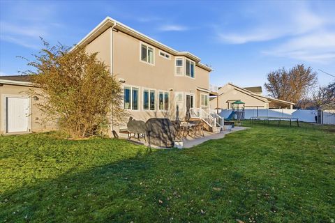 Tiny photo for 2851 W 175 N, West Point, UT 84015 (MLS # 2124779)