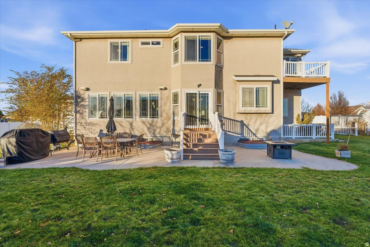 CRYSTAL CREEK - Residential