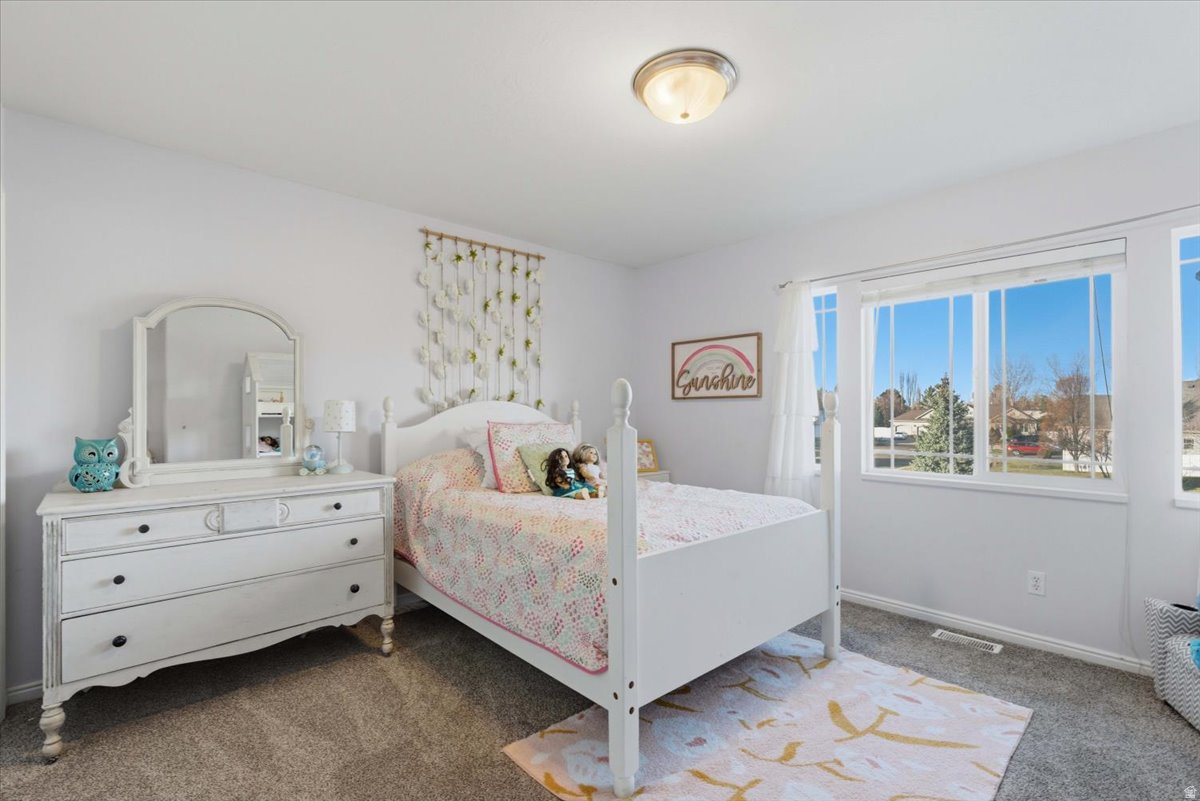 CRYSTAL CREEK - Residential