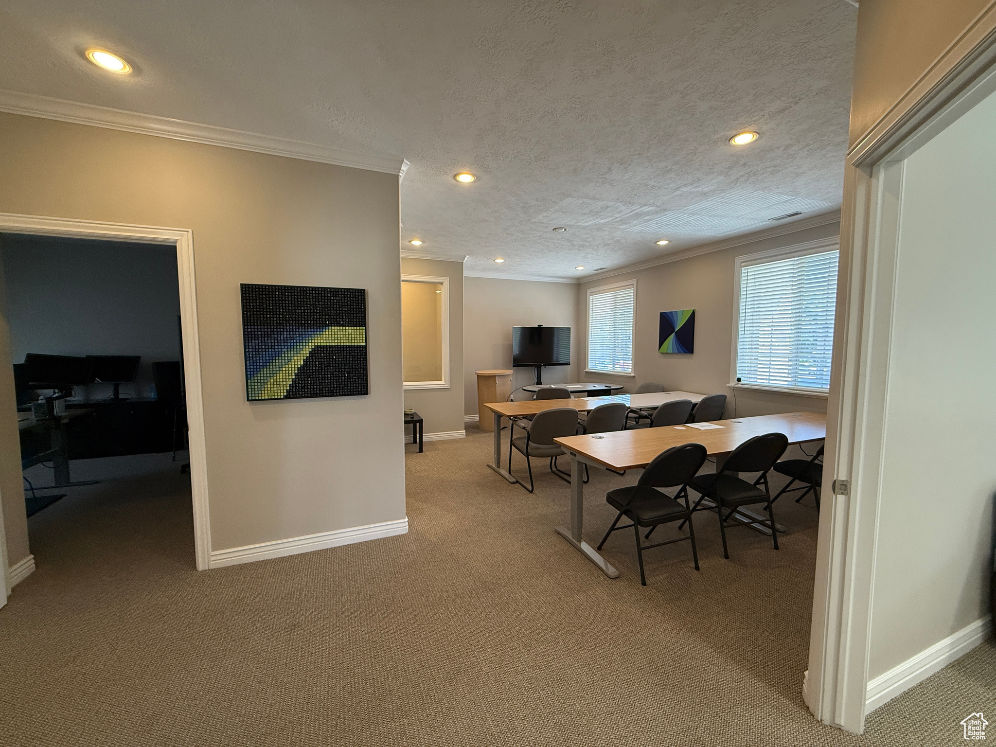 PARK - Commercial Sale