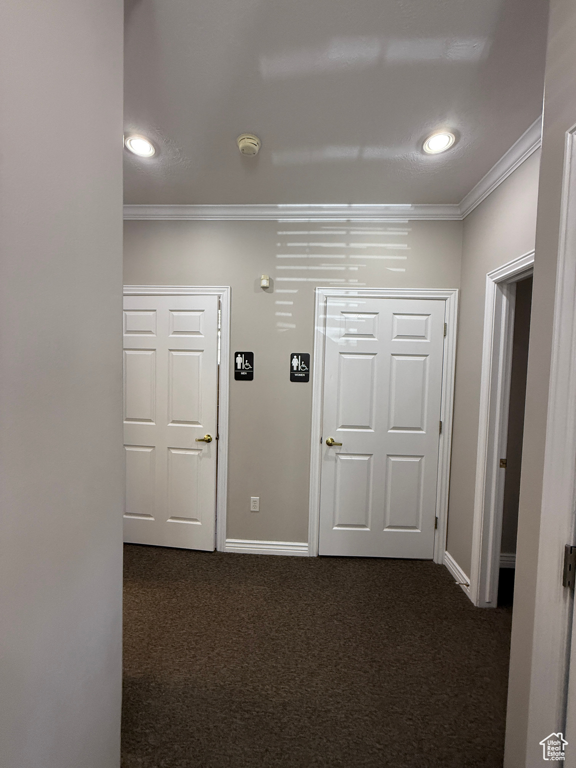 PARK - Commercial Sale