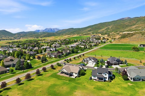 Tiny photo for 573 W CASCADE MEADOWS LOOP, Midway, UT 84049 (MLS # 2183326)