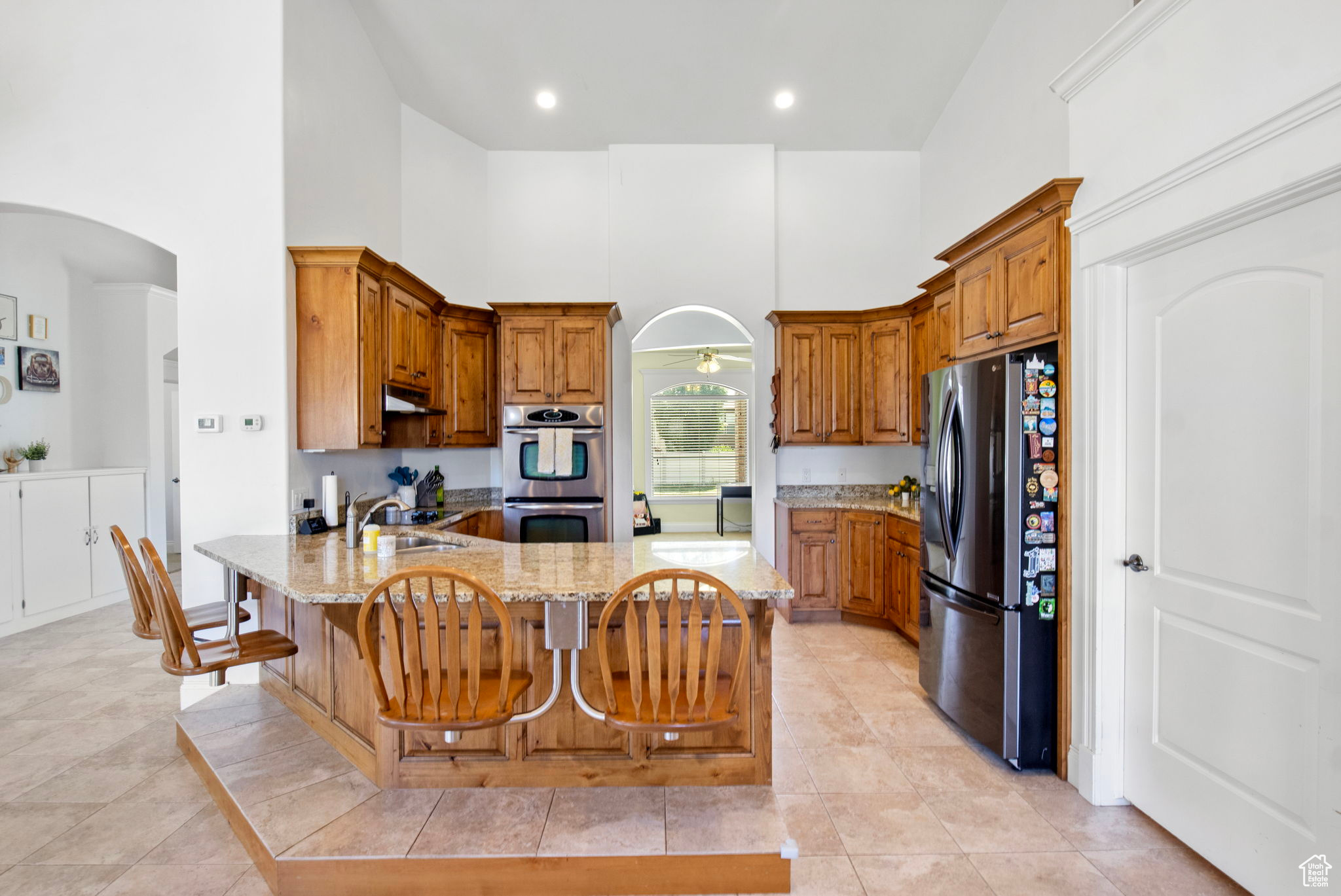 ELNORA ESTATES - Residential