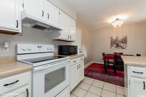 Tiny photo for 1289 W ATHLEEN DR S, West Jordan, UT 84084 (MLS # 2144641)