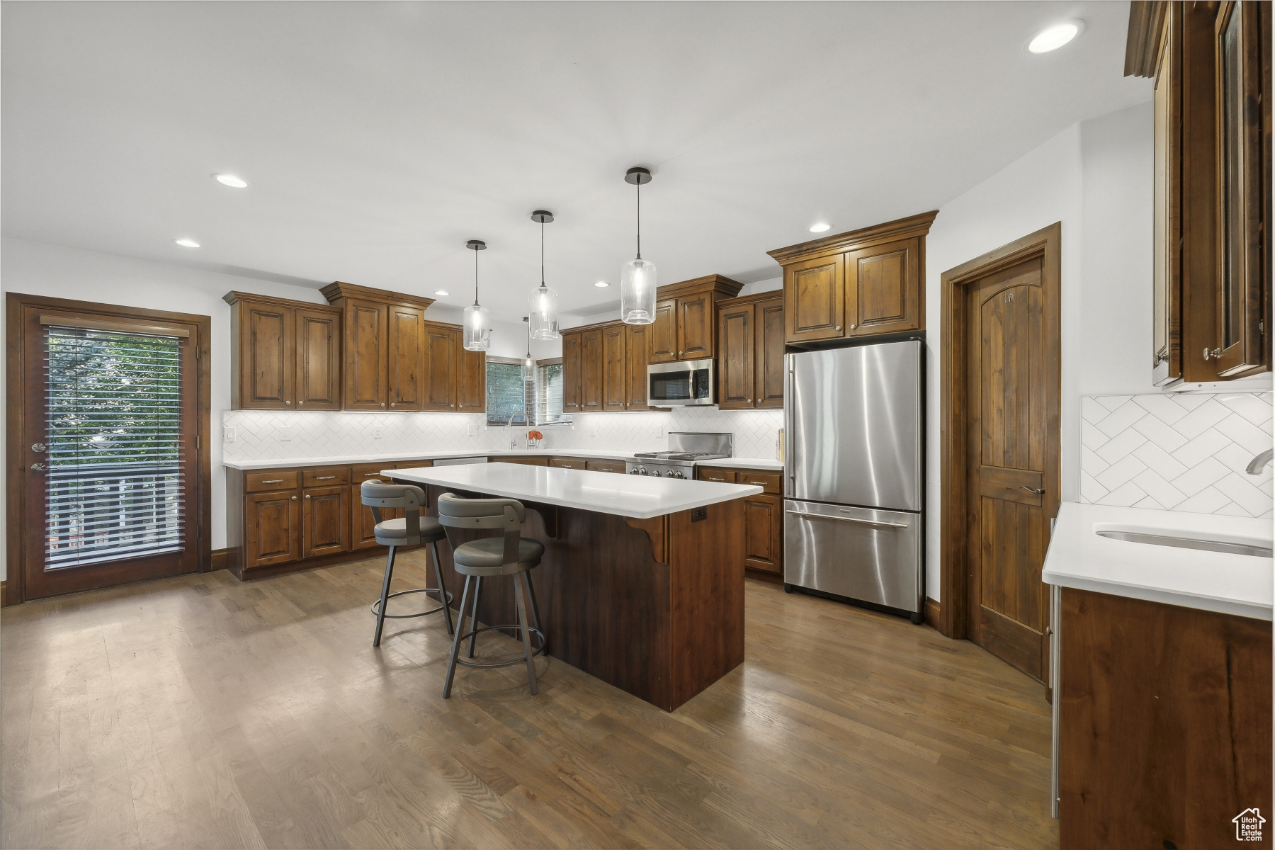 Park City, Utah 84098, United States, 5 Bedrooms Bedrooms, ,4 BathroomsBathrooms,Residential,Pending,44668