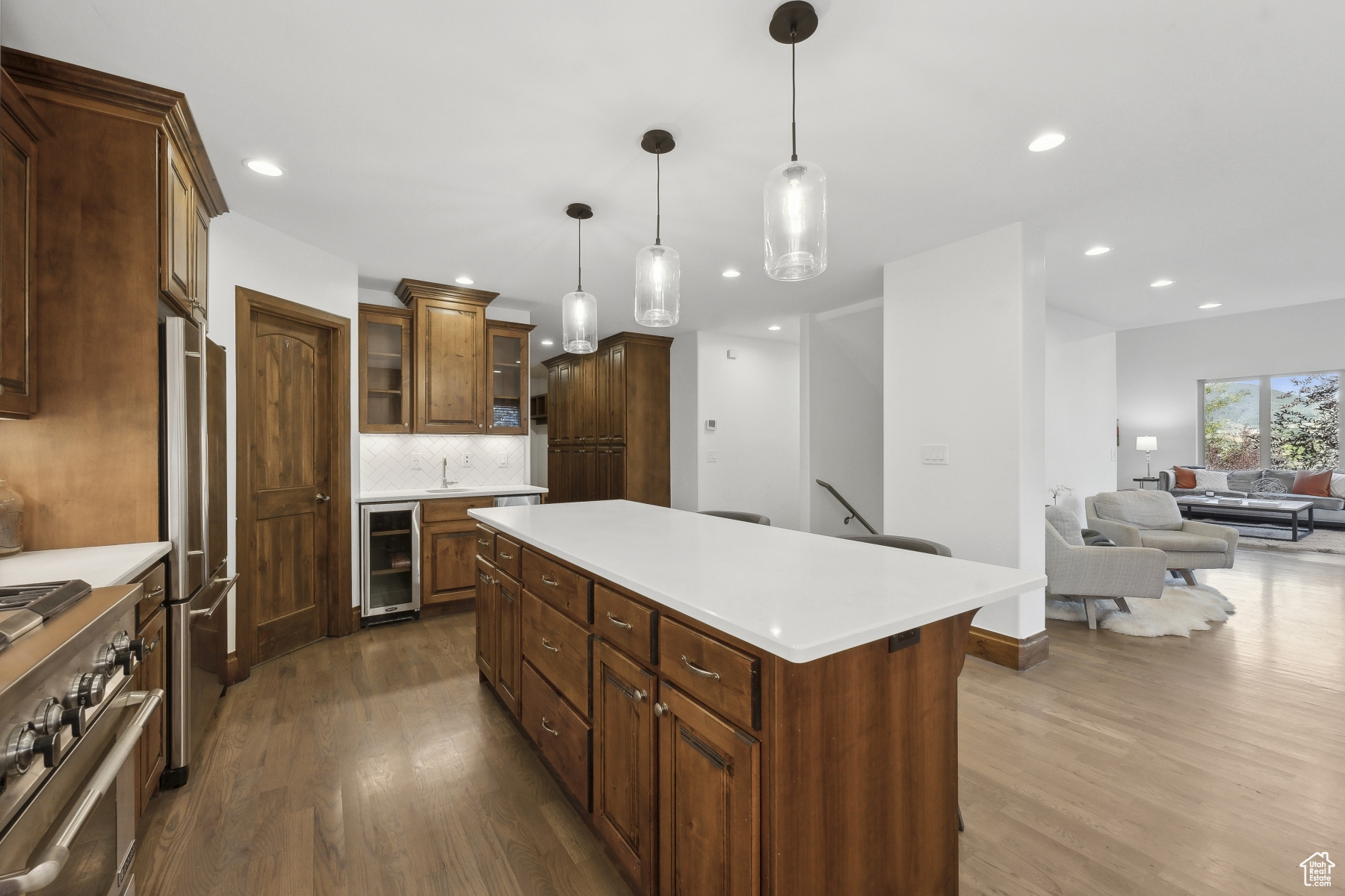 Park City, Utah 84098, United States, 5 Bedrooms Bedrooms, ,4 BathroomsBathrooms,Residential,Pending,44668