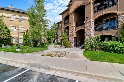 Tiny photo for 661 S 2220 W #202, Pleasant Grove, UT 84062 (MLS # 2127660)