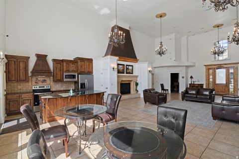 Tiny photo for 661 S 2220 W #202, Pleasant Grove, UT 84062 (MLS # 2127660)