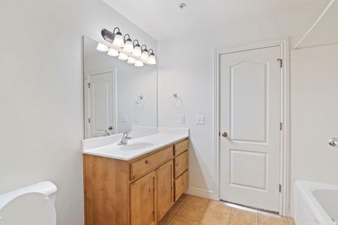 Tiny photo for 661 S 2220 W #202, Pleasant Grove, UT 84062 (MLS # 2127660)