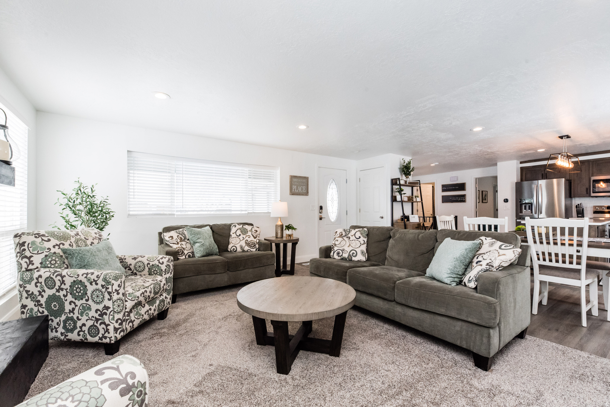 HILLCREST HEIGHTS SU - Residential