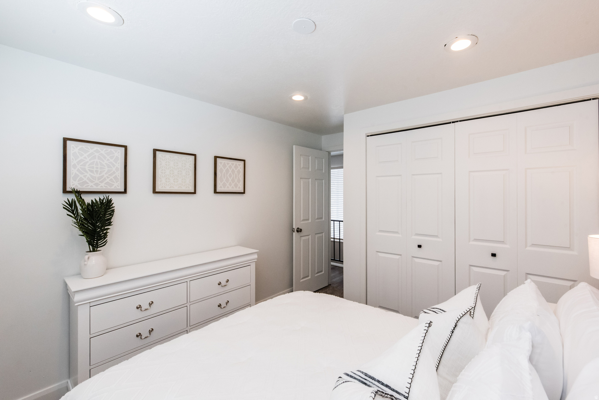 HILLCREST HEIGHTS SU - Residential