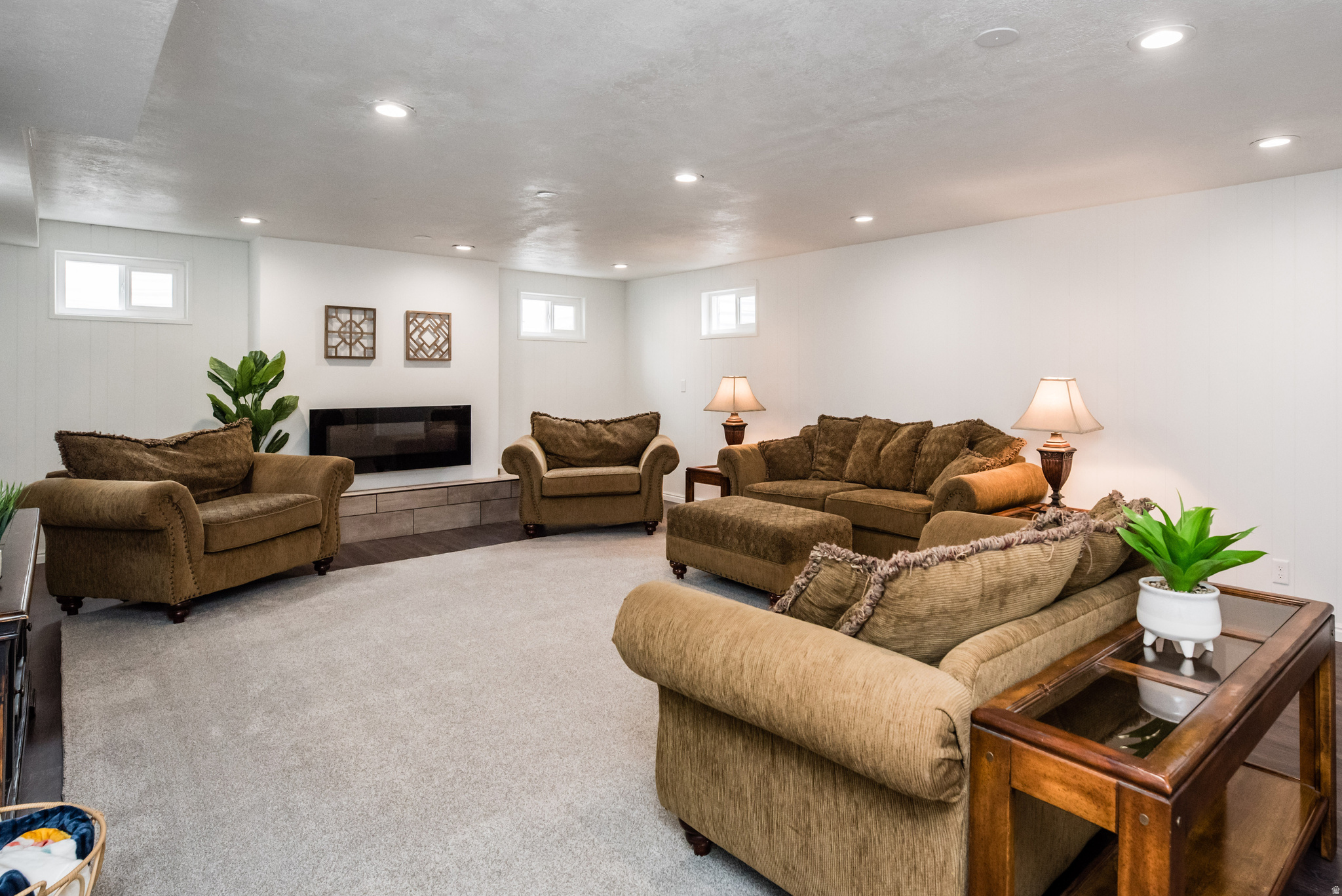 HILLCREST HEIGHTS SU - Residential