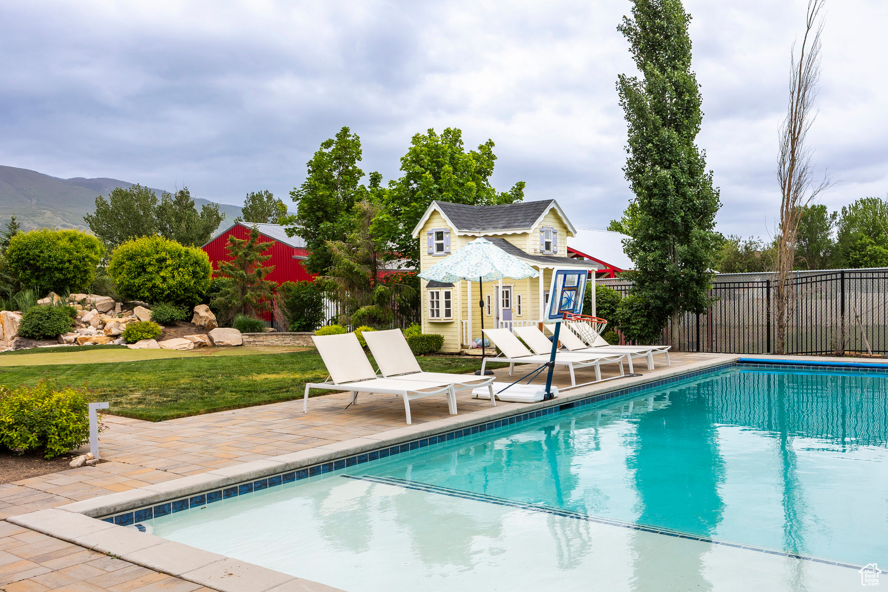 1309 W Atrium Ct, Farmington, Utah image 31