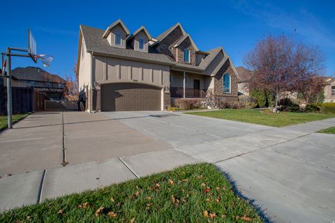 Tiny photo for 3348 W 200 N, Layton, UT 84041 (MLS # 2124693)