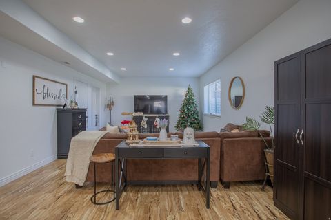 Tiny photo for 3348 W 200 N, Layton, UT 84041 (MLS # 2124693)