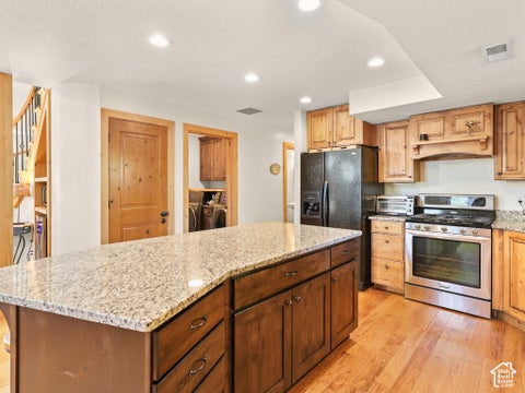 Tiny photo for 2275 E 6200 S, Holladay, UT 84121 (MLS # 2190439)