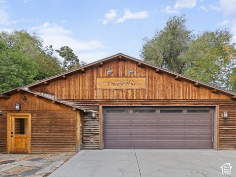 Tiny photo for 2275 E 6200 S, Holladay, UT 84121 (MLS # 2190439)